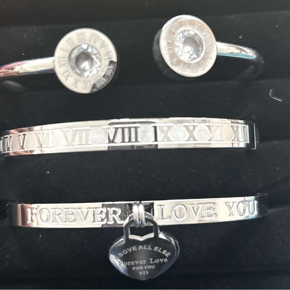 Fashion Roman Numerals Bracelet Bangle